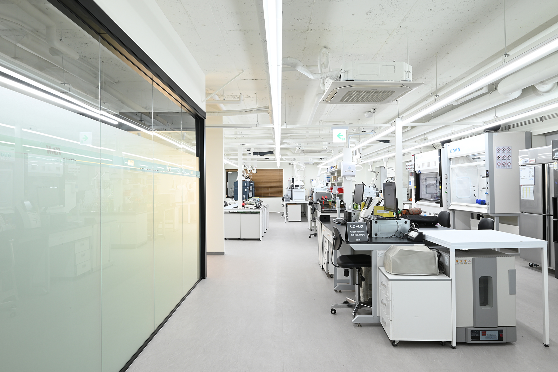 KMI 
KOREA MEDICAL INSTITUTE  